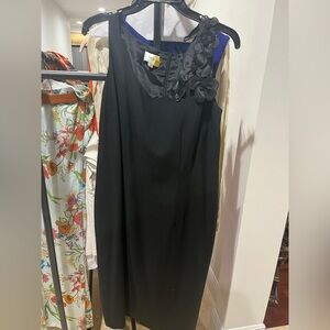 Neiman Marcus Black Floral Detail Sheath Dress